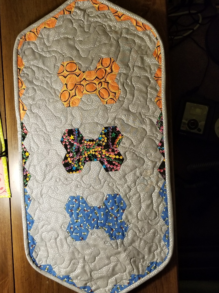 Better Quilting but tired of Dog Bones and One Monthly&nbsp;Goal